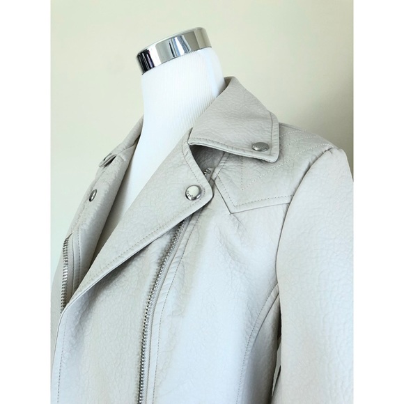 Guess Faux Leather Moto Jacket ~ Size Medium - Picture 5 of 8